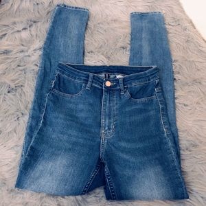 H&M Divided high waisted skinny blue skinny jeans